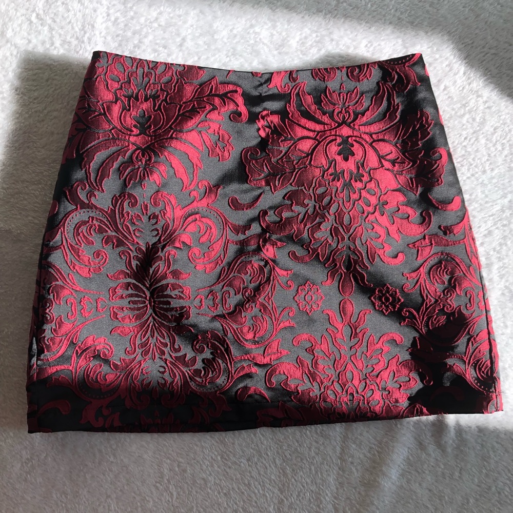 Floral faux silk mini skirt